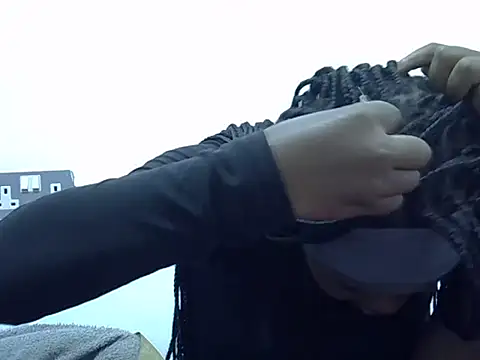 dirtyshowgirl online show from April 23, 2026, 6:09 pm