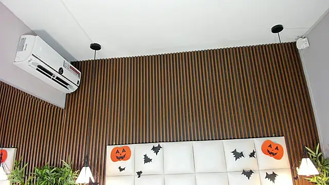 CailynBrowm online show from November 2, 2025, 4:28 am