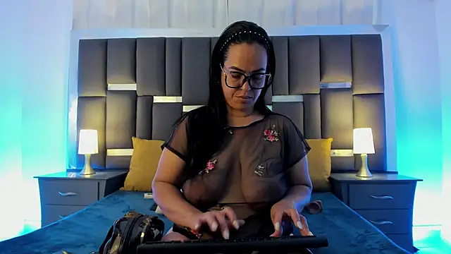 Snapshot of talivega chatting on September 30, 2025, 3:51 pm talivega online show from September 30, 2025, 3:51 pm