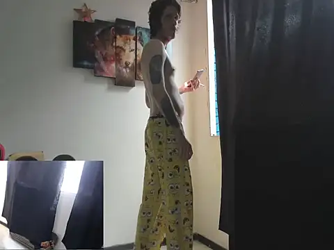 liiarosex online show from May 20, 2026, 8:17 pm