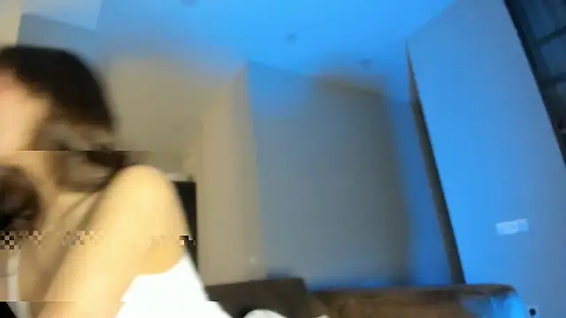 Yukisans online show from March 21, 2025, 11:12 am