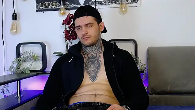 Snapshot of CarterCole chatting on March 15, 2025, 8:04 am CarterCole online show from March 15, 2025, 8:04 am