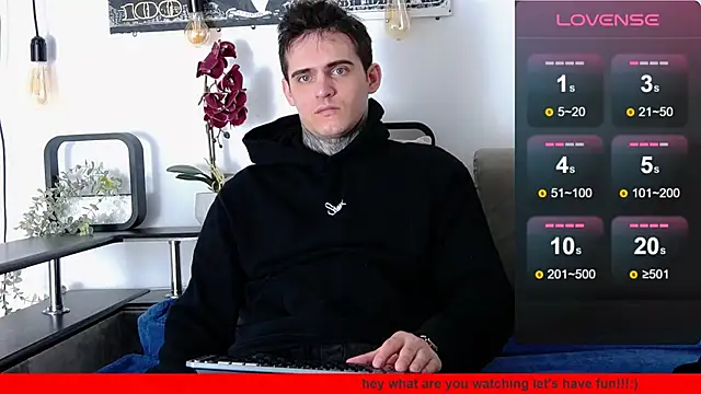 Snapshot of CarterCole chatting on March 17, 2025, 1:18 pm CarterCole online show from March 17, 2025, 1:18 pm