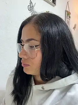 Snapshot of Sweet__Nurse1 chatting on December 19, 2025, 7:05 pm Sweet Nurse1 online show from December 19, 2025, 7:05 pm