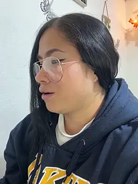 Snapshot of Sweet__Nurse1 chatting on December 22, 2025, 7:03 pm Sweet Nurse1 online show from December 22, 2025, 7:03 pm