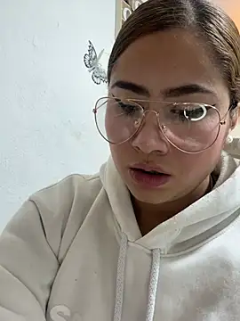 Snapshot of Sweet__Nurse1 chatting on February 7, 2026, 5:21 pm Sweet Nurse1 online show from February 7, 2026, 5:21 pm