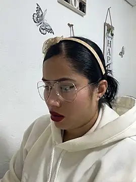 Snapshot of Sweet__Nurse1 chatting on October 2, 2025, 5:05 pm Sweet Nurse1 online show from October 2, 2025, 5:05 pm