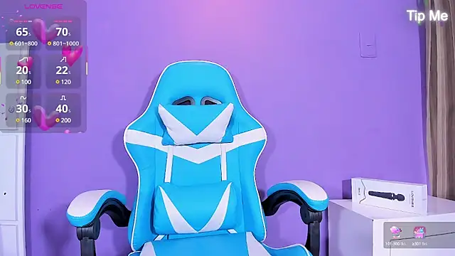 Snapshot of SunnyPage chatting on February 10, 2025, 6:03 pm SunnyPage online show from February 10, 2025, 6:03 pm