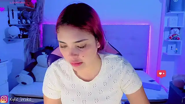 Kylie brokee online show from May 3, 2026, 9:07 pm