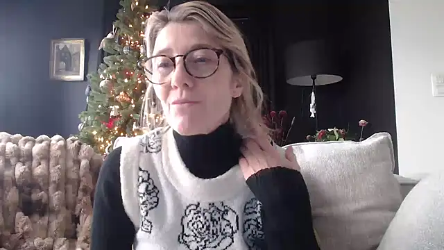 godinflower online show from November 26, 2025, 12:27 pm