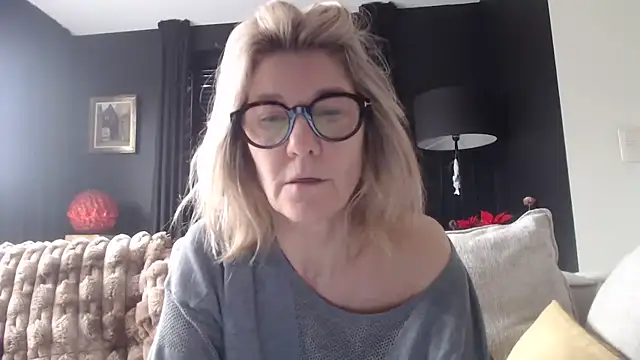 godinflower online show from January 12, 2026, 9:38 am