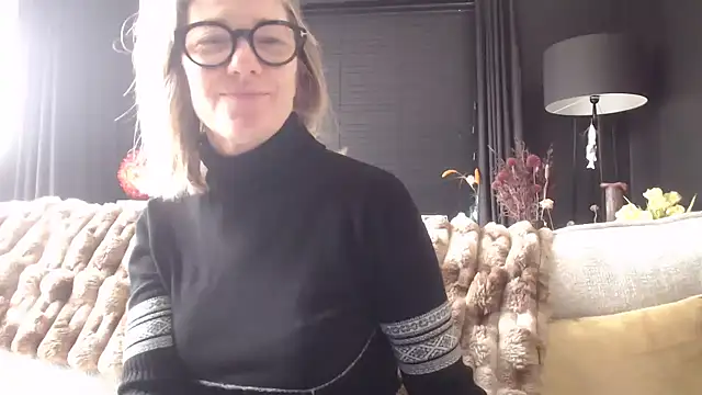 godinflower online show from February 24, 2026, 9:32 am