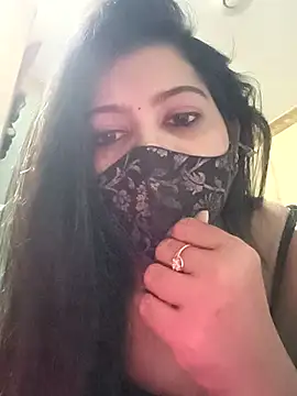 SANAYA ROY online show from April 4, 2026, 10:11 am