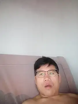 findagirlfriend online show from December 15, 2025, 1:11 am