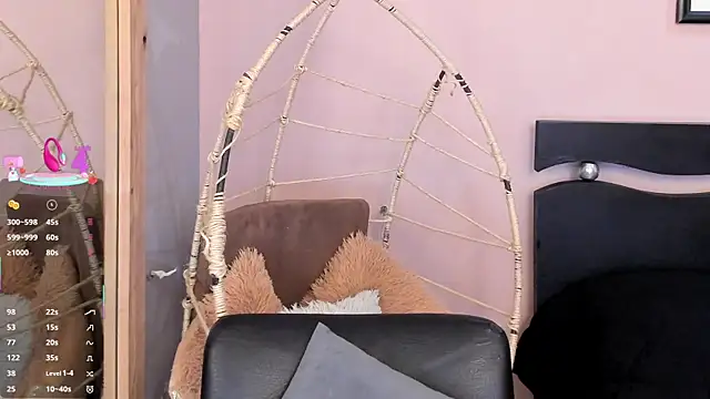 StefyGil  online show from September 26, 2025, 12:12 pm