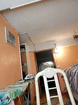 Snapshot of Papii97150 chatting on October 22, 2025, 4:50 pm Papii97150 online show from October 22, 2025, 4:50 pm