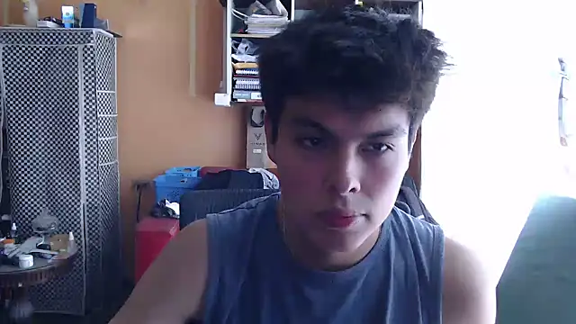 diegotorresd2312 online show from April 8, 2026, 5:36 pm