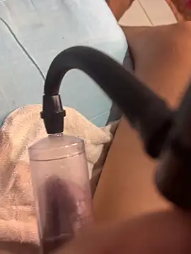 king cum  online show from November 27, 2025, 12:33 am