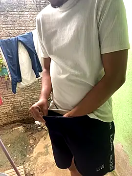 king cum  online show from September 27, 2025, 1:39 pm