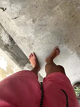 king cum  online show from October 27, 2025, 1:23 pm