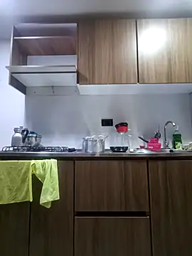 Snapshot of coral_smitth chatting on November 23, 2025, 8:19 pm coral smitth online show from November 23, 2025, 8:19 pm