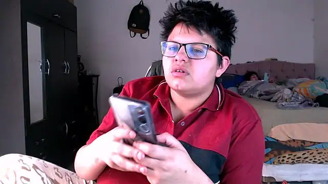 Snapshot of tatsumi_nao chatting on December 14, 2025, 2:22 pm tatsumi nao online show from December 14, 2025, 2:22 pm