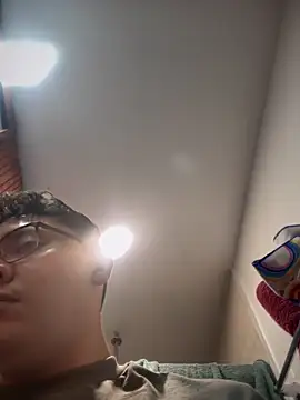 Parejasumisa27 online show from December 14, 2025, 10:32 am