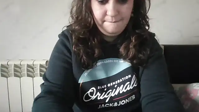 milfmomxx online show from March 15, 2025, 10:13 am