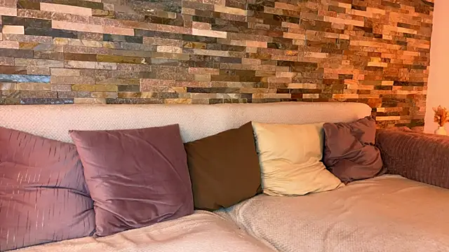 Snapshot of dymonted chatting on January 18, 2026, 6:44 pm dymonted online show from January 18, 2026, 6:44 pm