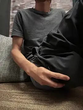 zeck80 online show from December 28, 2024, 7:54 pm