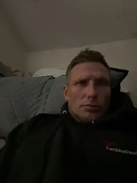 Snapshot of aaronmc311840 chatting on October 3, 2025, 12:25 am aaronmc311840 online show from October 3, 2025, 12:25 am