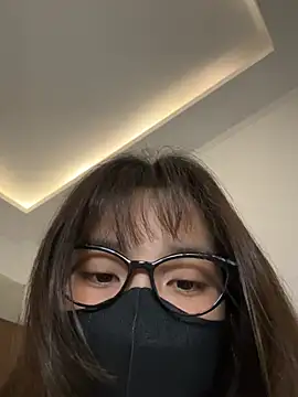 Snapshot of Lilisa_miu chatting on May 18, 2026, 4:23 pm Lilisa miu online show from May 18, 2026, 4:23 pm