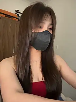 Lilisa miu online show from November 17, 2025, 4:55 pm