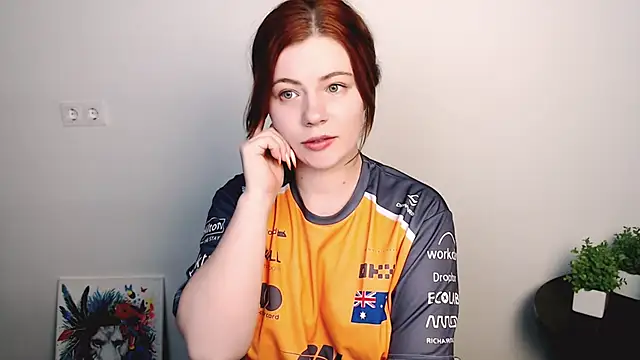 Snapshot of Sun_Alexia chatting on October 31, 2025, 2:46 pm Sun Alexia online show from October 31, 2025, 2:46 pm