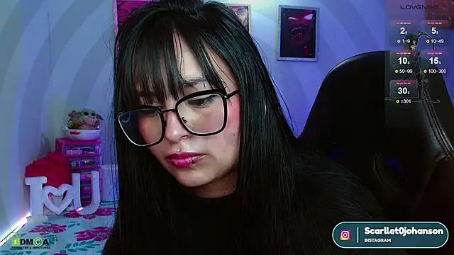 Snapshot of Miss_scarllet_ chatting on March 5, 2025, 4:35 pm Miss scarllet online show from March 5, 2025, 4:35 pm