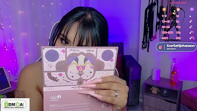 Miss scarllet  online show from April 14, 2026, 1:05 pm