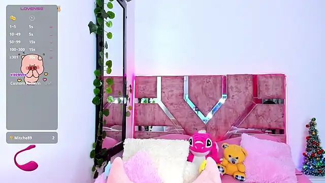 AmyWesley online show from December 2, 2024, 11:24 pm