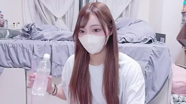  chanMOMO  online show from September 18, 2025, 1:25 pm