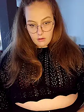 Snapshot of _Julie_x chatting on December 29, 2024, 11:50 am Julie x online show from December 29, 2024, 11:50 am