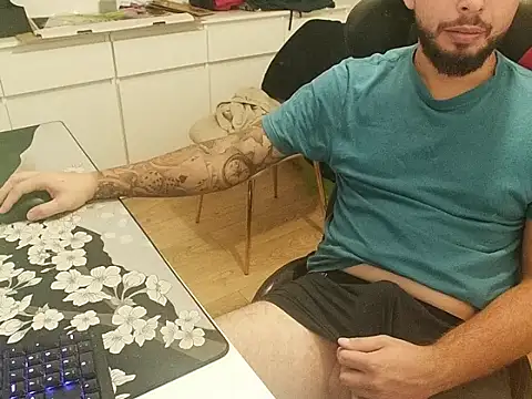 prezydentcam online show from September 14, 2025, 11:05 pm