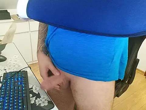 prezydentcam online show from October 9, 2025, 11:00 am