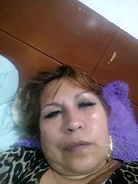 Snapshot of Kazsandraa chatting on September 26, 2025, 6:04 pm Kazsandraa online show from September 26, 2025, 6:04 pm