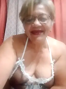 Madrastrahot69 online show from October 3, 2025, 4:58 am