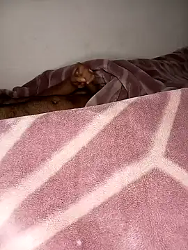 Snapshot of HEENA_022 chatting on February 1, 2025, 10:01 pm HEENA 022 online show from February 1, 2025, 10:01 pm