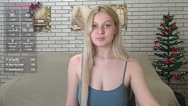 EmiliaDuchess online show from January 19, 2025, 11:34 am