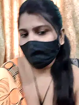 Snapshot of Hotty-simran chatting on October 13, 2025, 4:36 am Hotty-simran online show from October 13, 2025, 4:36 am