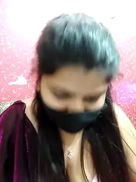 Snapshot of Hotty-simran chatting on March 17, 2025, 11:10 am Hotty-simran online show from March 17, 2025, 11:10 am