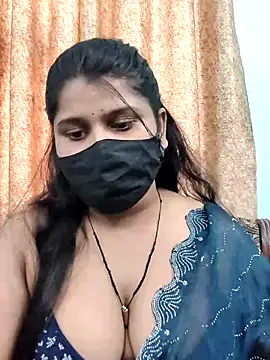 Snapshot of Hotty-simran chatting on September 11, 2025, 4:23 am Hotty-simran online show from September 11, 2025, 4:23 am