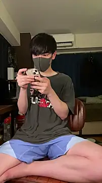 Snapshot of poketkuma chatting on October 9, 2025, 2:17 pm poketkuma online show from October 9, 2025, 2:17 pm