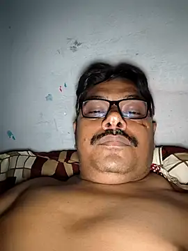 Srmotrs online show from November 4, 2025, 7:39 pm